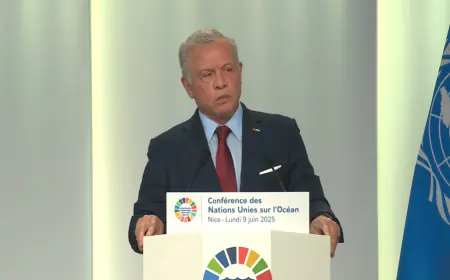 الملك يعلن إطلاق مبادرات العقبة للاقتصاد الأزرق والمركز العالمي لدعم المحيطات