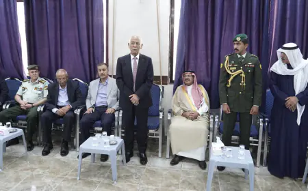 مندوبا عن الملك وولي العهد.. العيسوي يعزي عشيرة النجادا