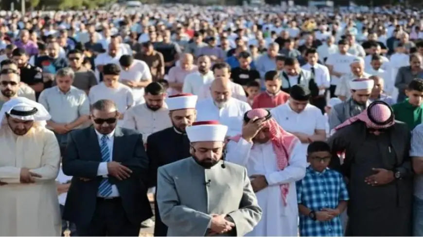 الأردنيون يؤدون صلاة عيد الأضحى في جميع المحافظات