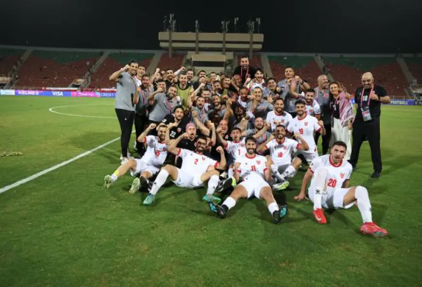 بعثة النشامى تصل إلى عمان بعد التأهل لكأس العالم 2026