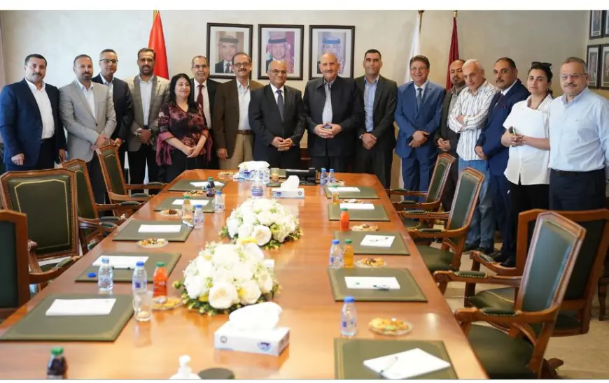 "الفوسفات" و"الصحفيين" تبحثان سُبل التعاون بين الطرفين