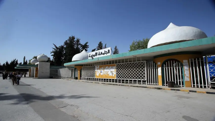 مطالبات واسعة بعودة السماح للمقبولين بدراسة الماجستير بتقدير "مقبول" في الأردن