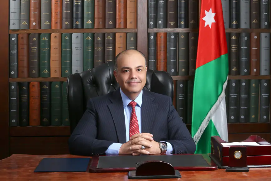 الدكتور سفيان الحجايا مبارك الترفيع