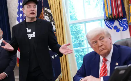 ترامب يفتح النار على ماسك والمركبات الكهربائية.. إعانات خيالية تهدد اقتصادنا