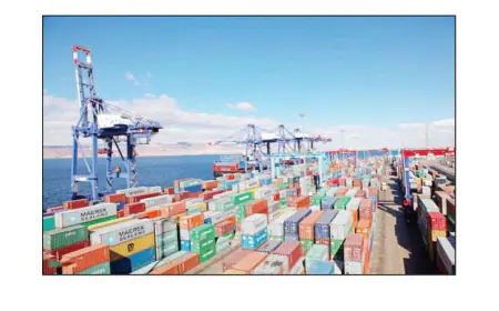 235 ألف حاوية ترد عبر ميناء حاويات العقبة في 6 أشهر