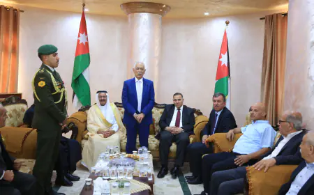 مندوبا عن الملك وولي العهد.. العيسوي عشائر آل عباسي