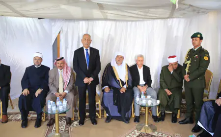 مندوبا عن الملك وولي العهد.. العيسوي يعزي عشيرة الفقير