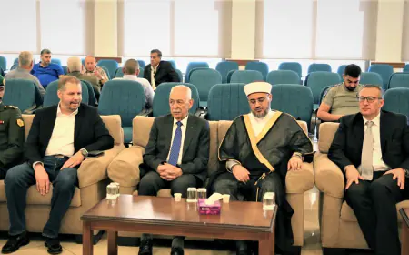 العيسوي يعزي بوفاة نقيب الصحفيين الأسبق سيف الشريف