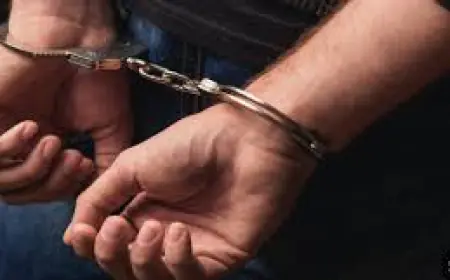 ضبط عشريني ضرب طفلا في الشارع العام
