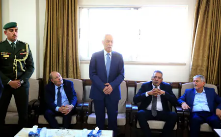 مندوبا عن الملك وولي العهد.. العيسوي يعزي أبو هنية وأبو جاموس