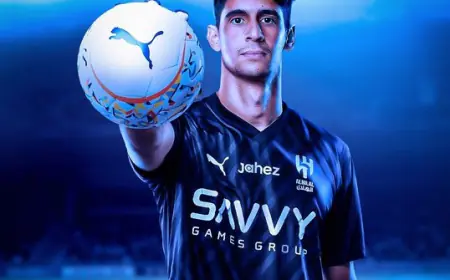 الهلال يُغري بونو بعقد خرافي.. والحارس المغربي يرد بالوفاء حتى 2028