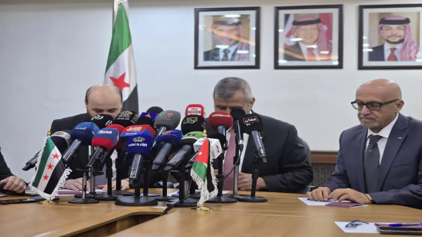 وزير الطاقة : مباحثات لتزويد سوريا بالطاقة الكهربائية
