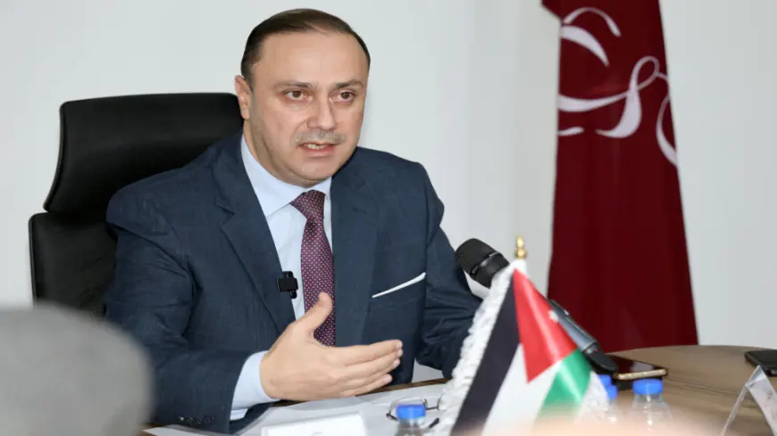 وزارة الاتصال الحكومي تعكف على وضع خطة مكثفة لتطوير أداء الناطقين الإعلاميين
