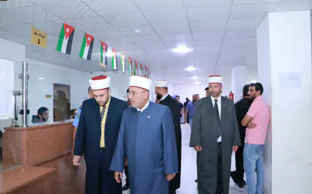 قاضي القضاة يتفقد سير العمل والتحول الرقمي في مجمع محاكم عمان الابتدائية الشرعية