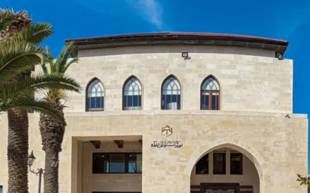 الوزراء العشرة المغادرون لحكومة الدكتور حسّان (أسماء)