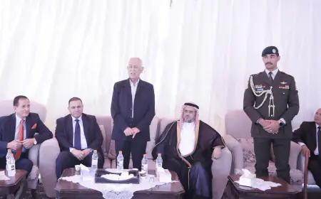 مندوبا عن الملك وولي العهد.. العيسوي يعزي عشيرتي الصرايرة والمومني