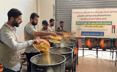 الهيئة الخيرية الهاشمية تواصل توزيع الوجبات في غزة