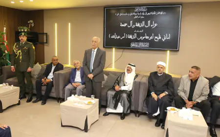 مندوبا عن الملك وولي العهد.. العيسوي يعزي آل جمعة وأبو جاموس والعساف