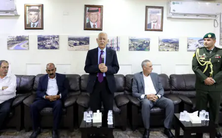 مندوبا عن الملك وولي العهد.. العيسوي يعزي بوفاة الصحفي جهاد أبو بيدر