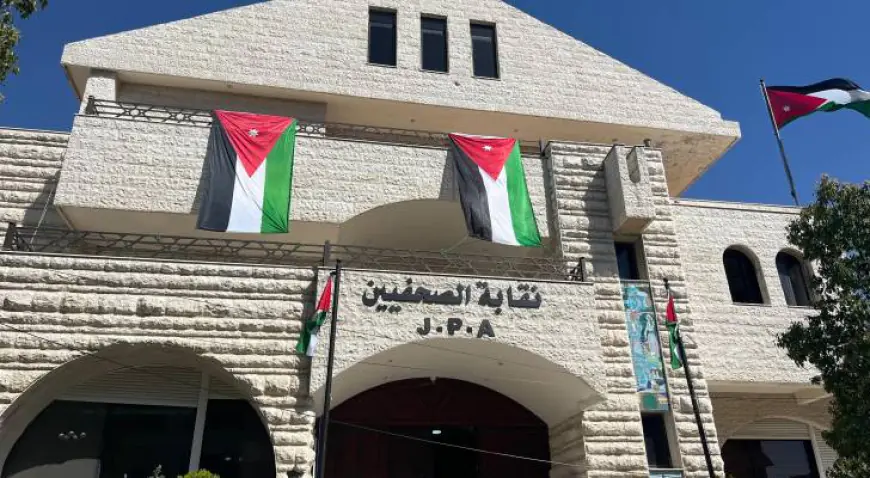 رئيس الوزراء يصدر تعميم بحصر التعاون الإعلامي مع الصحفيين المسجلين والعاملين في المؤسسات المرخصة