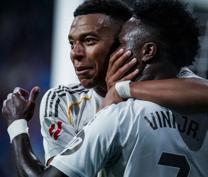 مبابي وفينيسيوس يقودان ريال مدريد لاكتساح أوفييدو