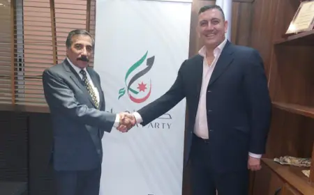 اتفاق بين قيادات (نماء) و(الأنصار) على الاندماج لتعزيز العمل الحزبي وترسيخ المشاركة السياسية (صور)