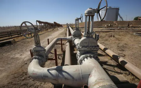 استئناف ضخ النفط من كردستان العراق إلى تركيا بعد توقف دام عامين ونصف