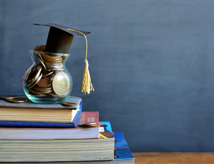 منح جامعية لأبناء متقاعدي الضمان الاجتماعي