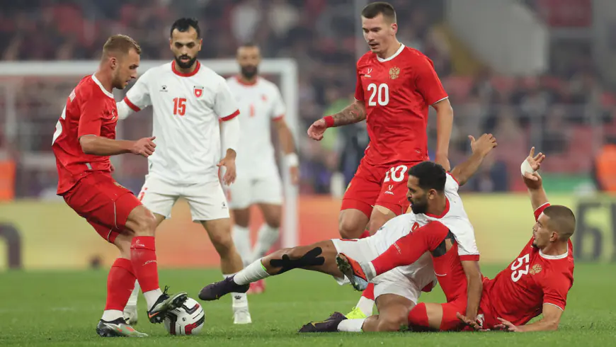 بالفيديو.. علي علوان يهدر هدفا محققا أمام روسيا
