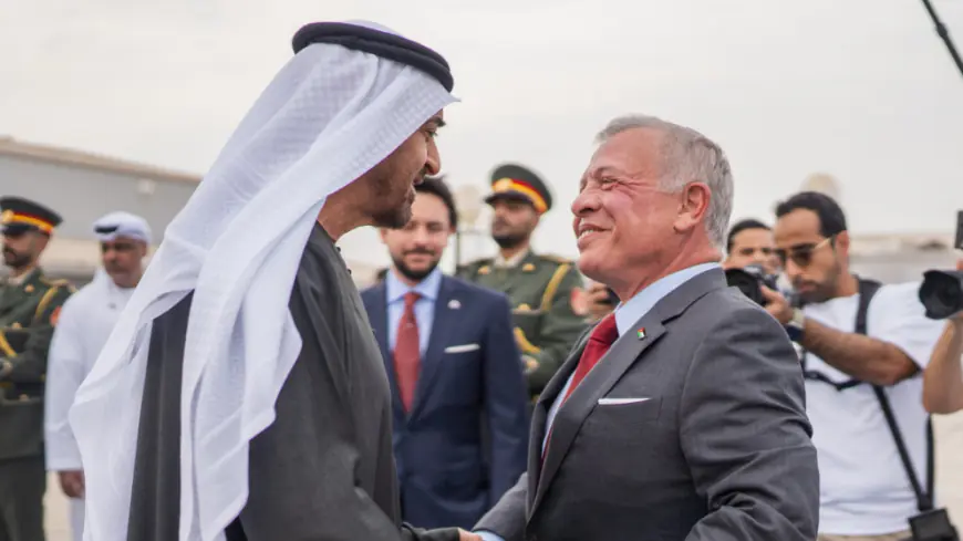 الملك ورئيس الإمارات يبحثان في أبوظبي المستجدات الإقليمية والعلاقات الثنائية