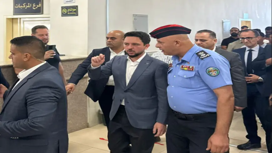 ولي العهد يتفقد قسم ترخيص غرب عمّان