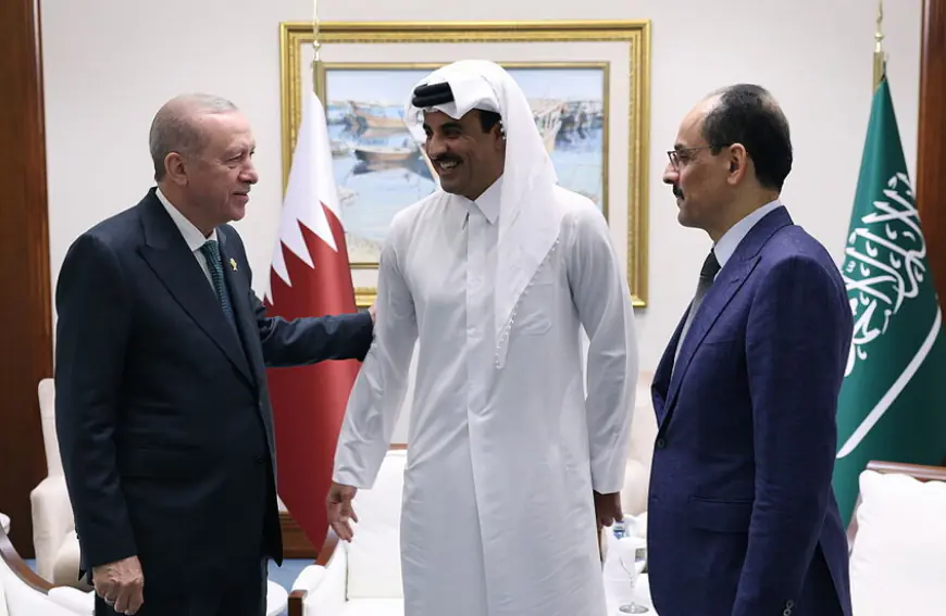 ما هي الهدية التي قدمها أردوغان لأمير قطر؟ (فيديو)