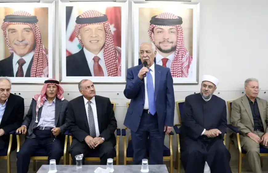 مندوبا عن الملك وولي العهد.. العيسوي يعزي الروسان والشريدة والطراونة