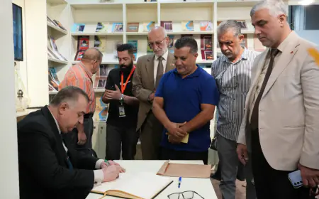 السفير العراقي لدى المملكة يزور معرض عمان الدولي للكتاب