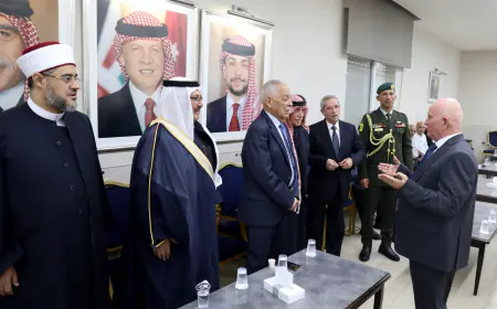 مندوبا عن الملك وولي العهد. العيسوي يعزي عشيرة المجالي