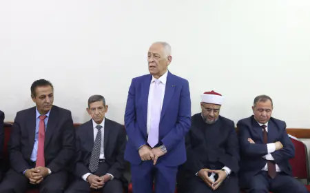 مندوبا عن الملك وولي العهد..العيسوي يعزي عشيرتي الدلابيح والعكور