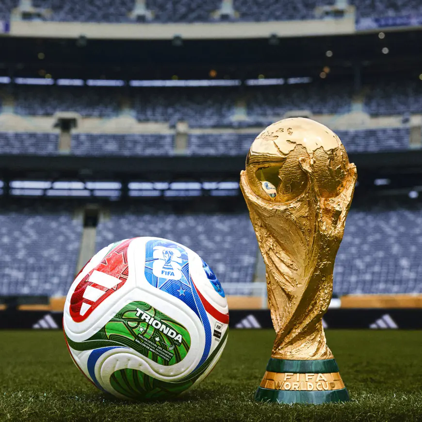 فيفا يكشف الستار عن كرة مونديال 2026