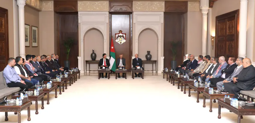 العيسوي يلتقي  وفدا من  أبناء عشيرة القواسمة