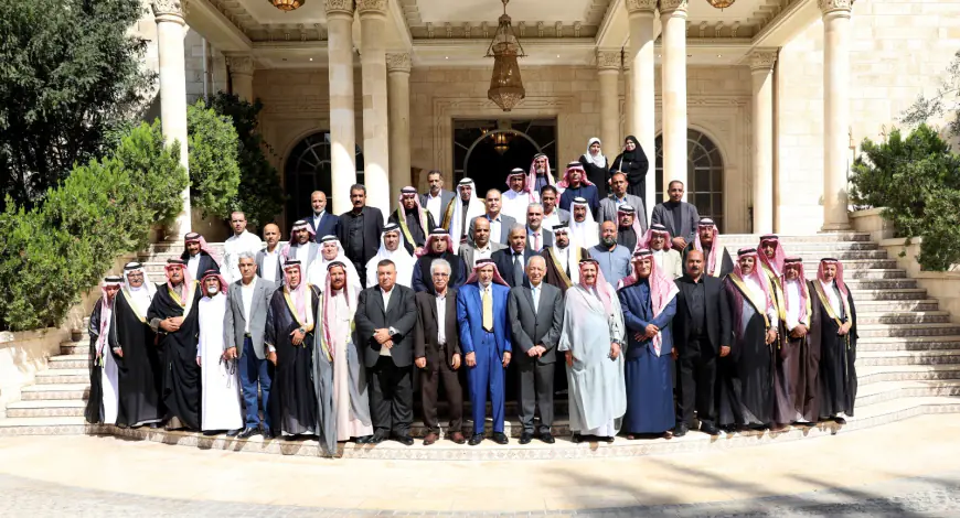 العيسوي يلتقي وفدا من عشائر بئر السبع وممثلين عن جمعية الرواد للفنون التشكيلي