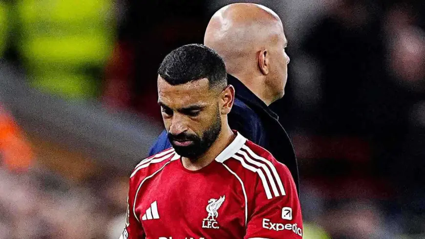 محمد صلاح يحذف صورته بقميص ليفربول