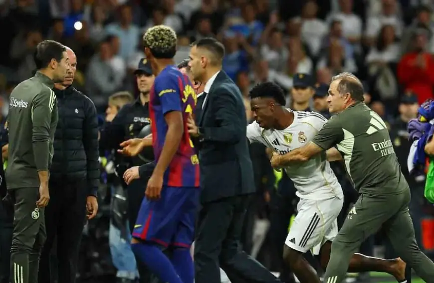 هذا ما قاله لامين جمال إلى نجم ريال مدريد فينيسيوس (فيديو)