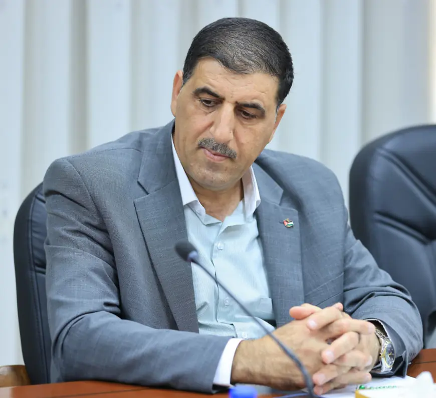 النائب فراس القبلان يعتذر إلى موظفي مجلس النواب.. وهذه نص الرسالة
