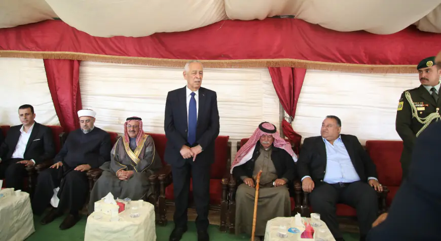 مندوبا عن الملك وولي العهد. العيسوي يعزي عشيرتي المساعيد والمسيب