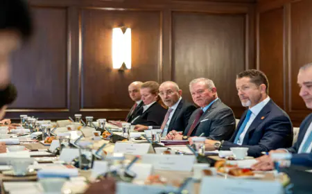 الملك يبحث فرص تعزيز التعاون الاقتصادي والاستثماري مع اليابان