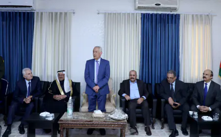 مندوبا عن الملك وولي العهد. العيسوي يعزي عشائر الظهراوي وحداد والخراشقة والمحمد وأبو جبارة