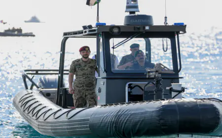 ولي العهد يشدد على تعزيز الجاهزية القتالية لمكافحة الإرهاب البحري