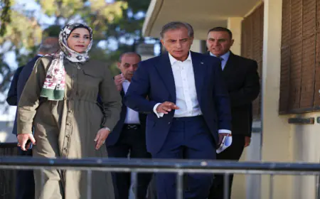 رئيس الوزراء  يبدأ جولة ميدانية تفقدية من لواء الرصيفة