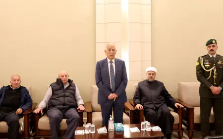 مندوبا عن الملك وولي العهد.. العيسوي يعزي عشيرة البطاينة