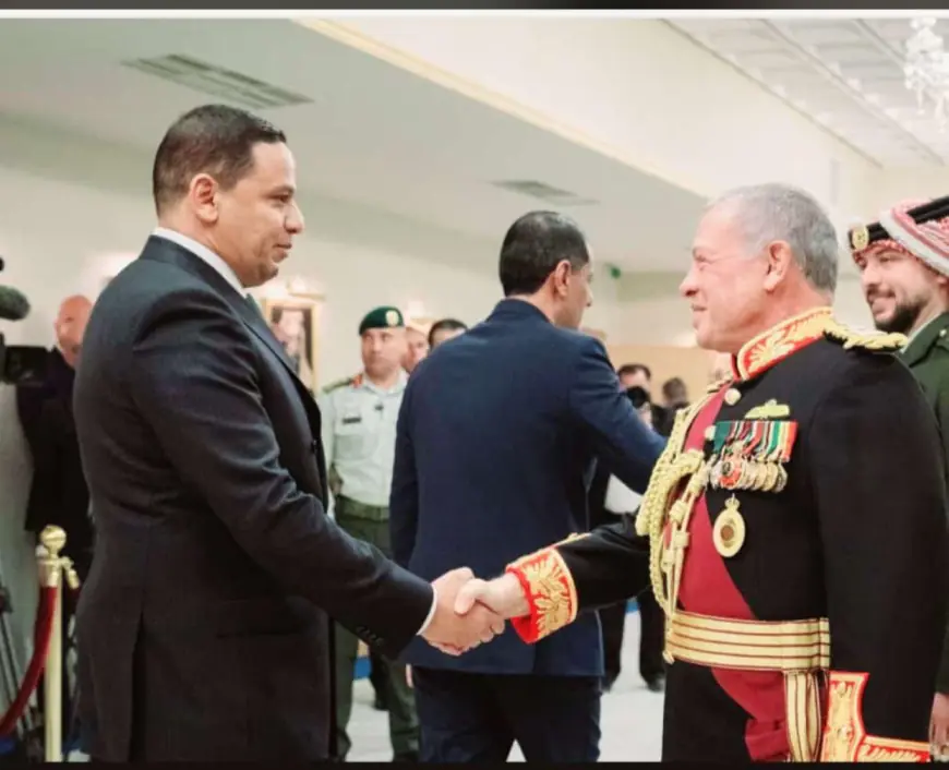 أبو هنية يكتب .. في ذكرى ميلاد الحسين نستذكر قائداً صنع مجد وطن