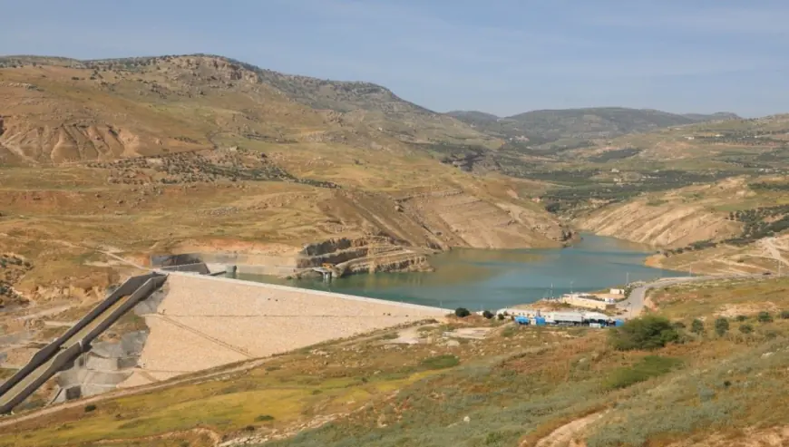 الهطولات المطرية تحقق 4% من المعدل السنوي..  والسدود تستقبل 1.8 مليون متر مكعب